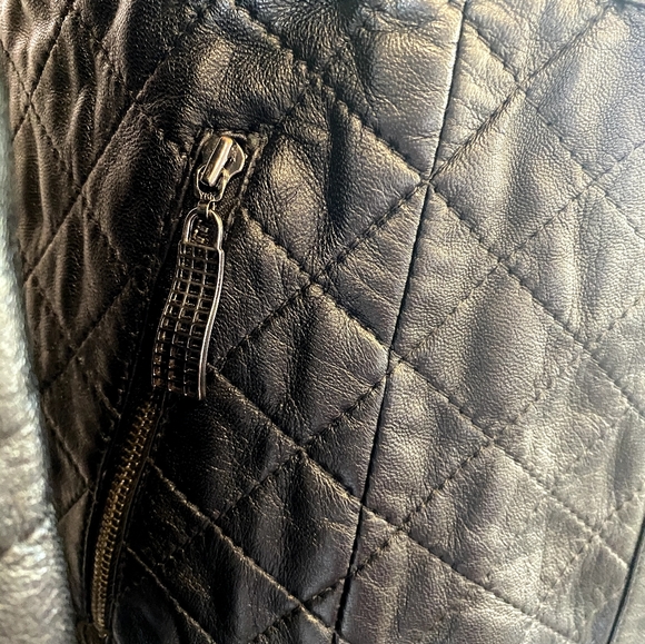Leather Jacket - Picture 5 of 6